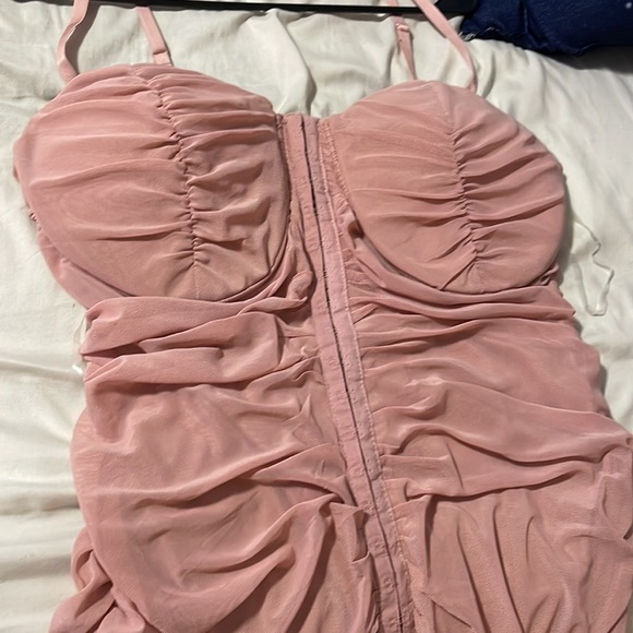 A beautiful rose gold/dusty pink dress from fashion nova! - Picture 2 of 3